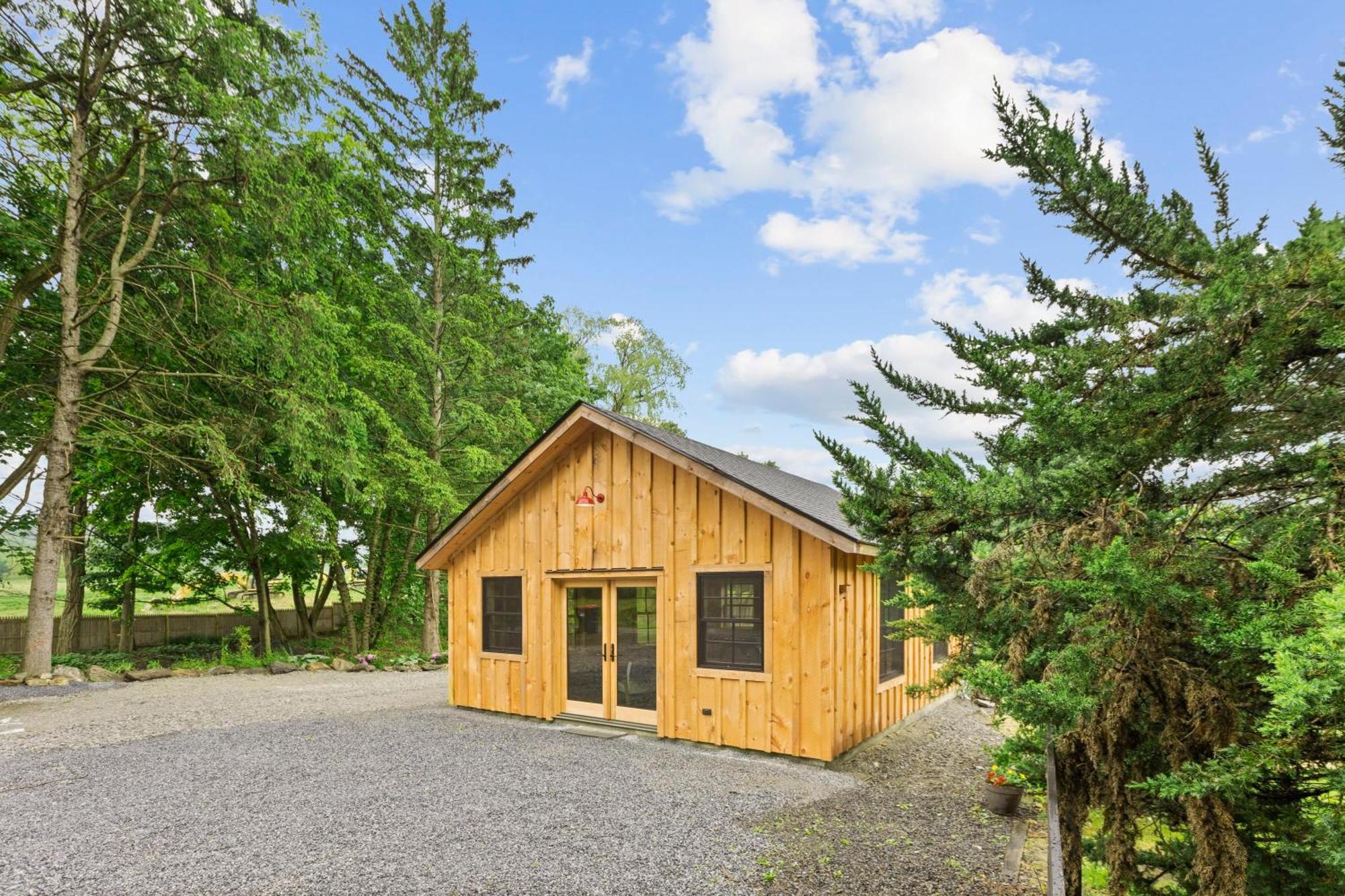 Renovated Historic Cottage By Summer Pine Plains 외부 사진